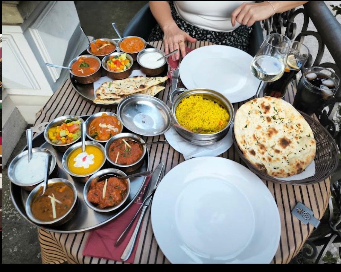 Traditionelle Thali Platte Maharaja Minden